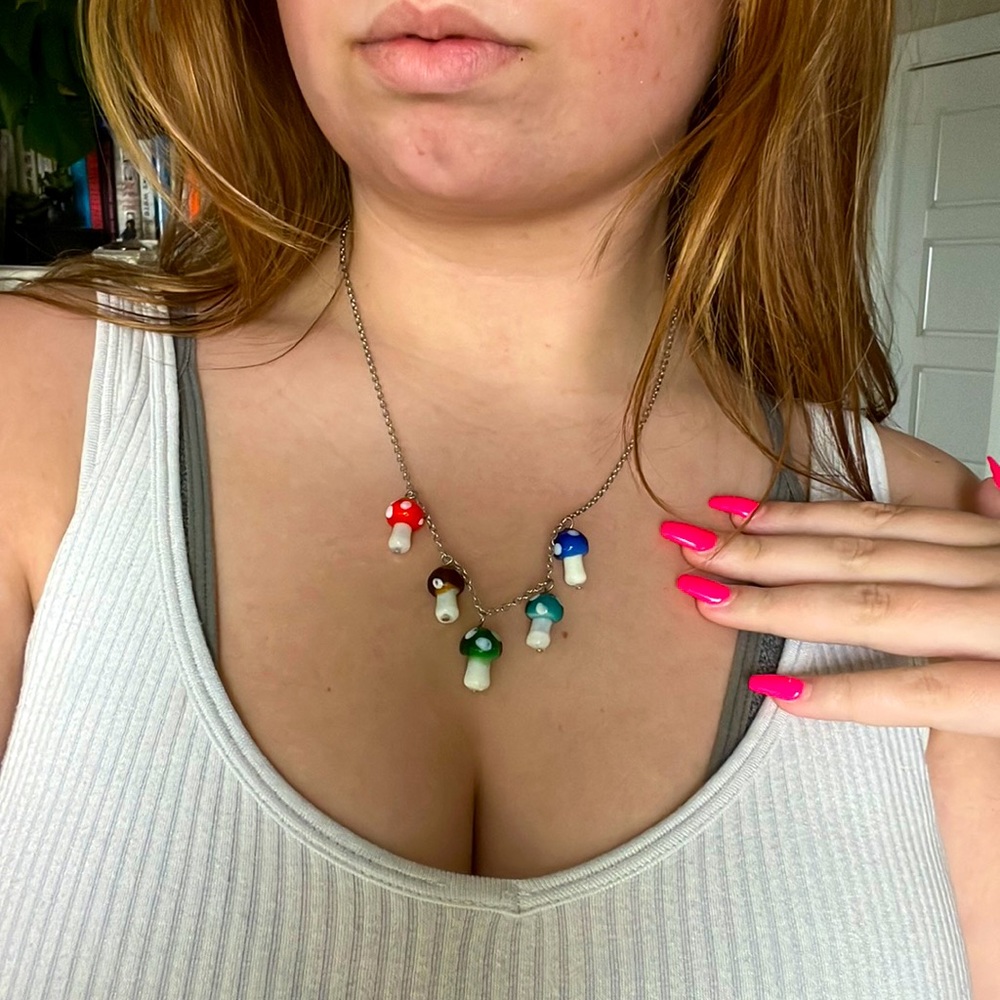 hot topic mushroom necklace